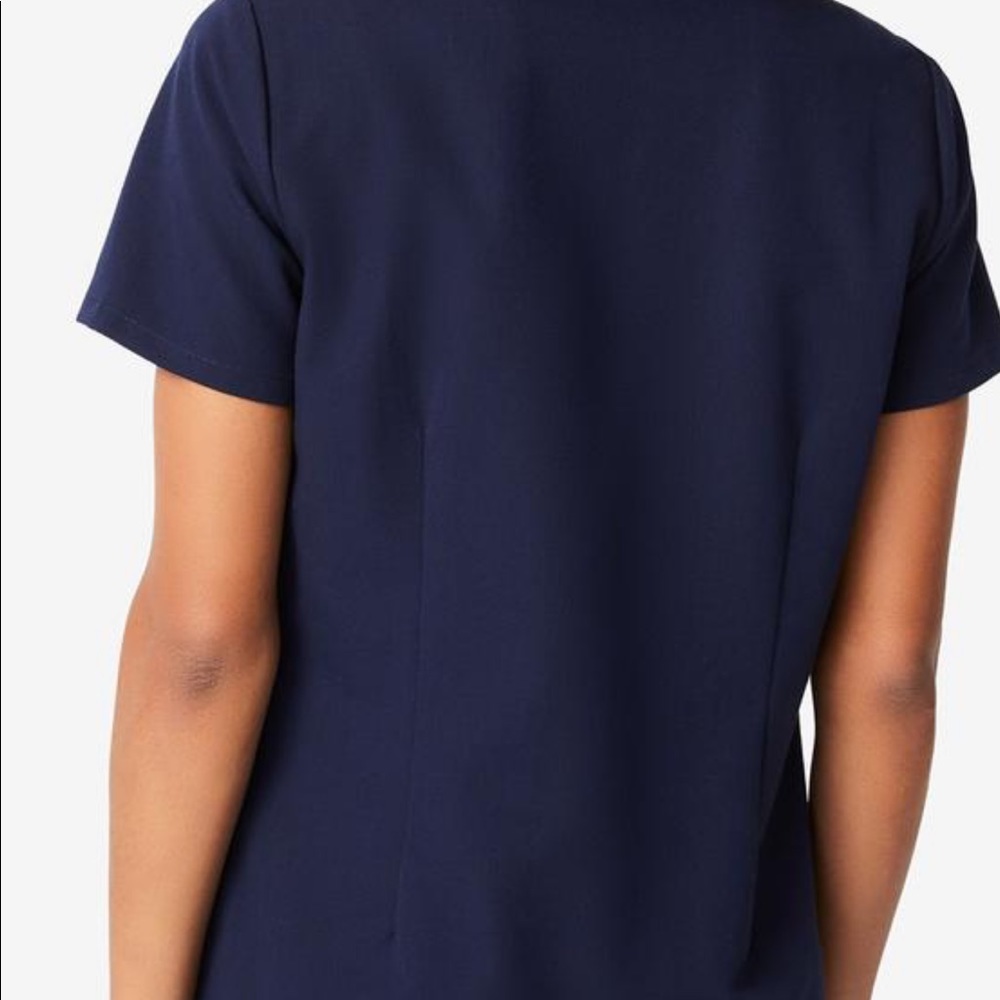 Casks three pocket navy scrub top